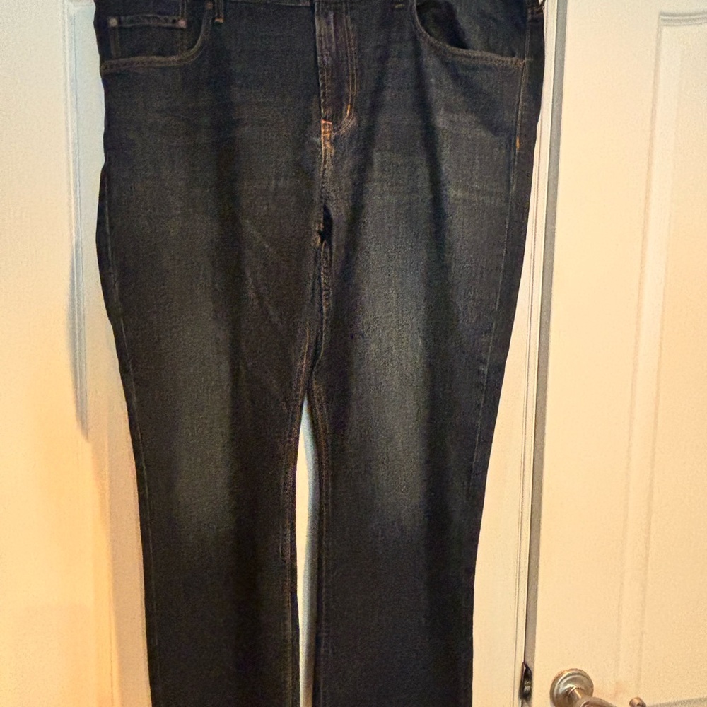 Men's Classic Dark Blue Jeans